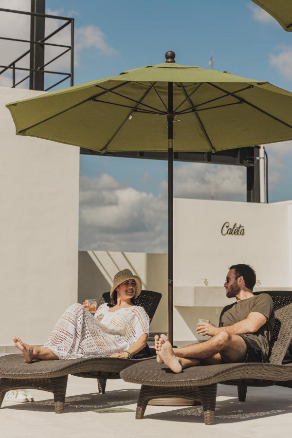 Caleta Hostel Rooftop & Pool Cancun Ngoại thất bức ảnh